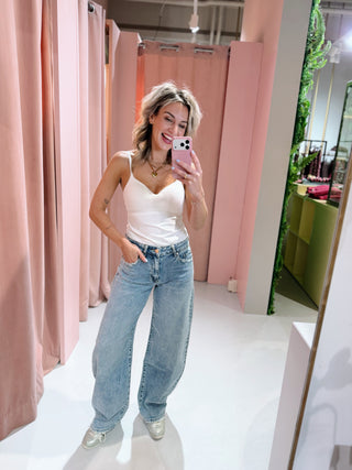 Jane Barrel Jeans - Denim