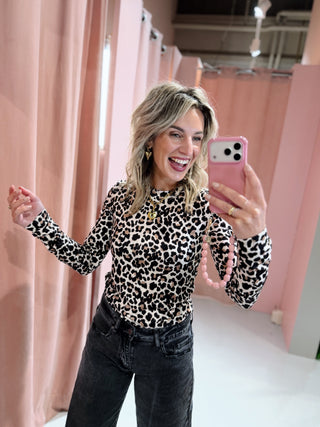 Wendy Longsleeve - Leopard