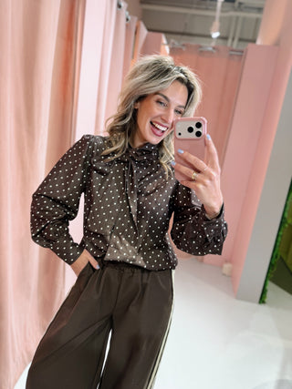 Jolie Denim Blouse - Bruin