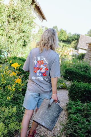 Flourish Tee - Washed Light Grey