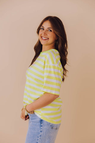 Dolce Vita Tee - Neon Geel