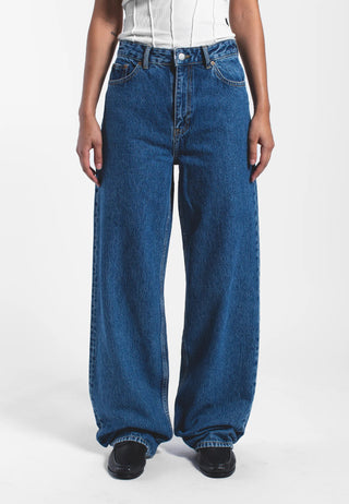 Donna - Stream Mid Stone