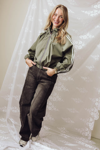Elenor Barrel Jeans - Washed Grey
