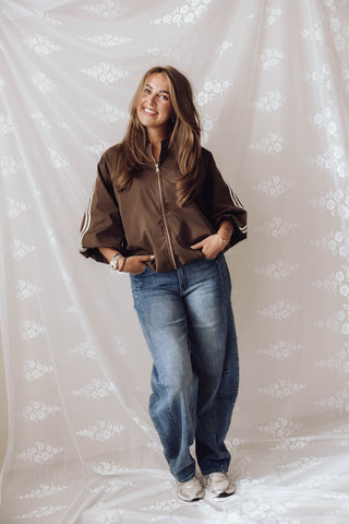 Elenor Barrel Jeans - Washed Blue