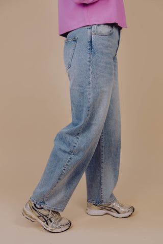 Esmee Barrel Jeans - Blue