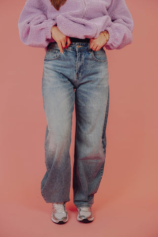 Esmee Barrel Jeans - Washed Blue
