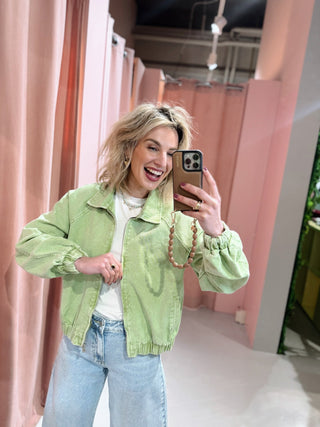 Kaitlyn Bomber - Groen