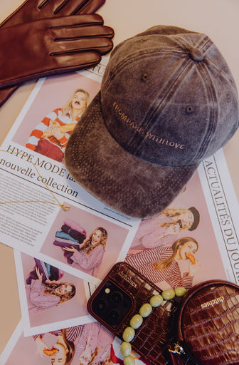 Paris Love Cap - Bruin