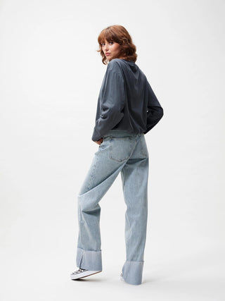 Tuck in Long Sleeve - Carbon