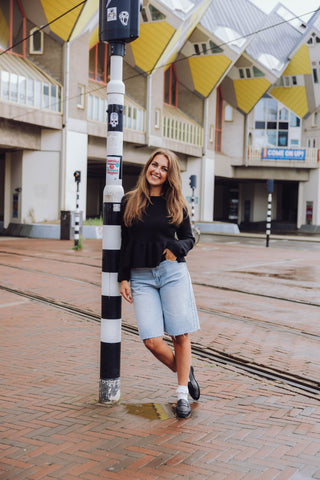 Desiree Peplum Knit - Zwart