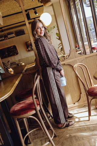 Jolie Denim Blouse - Bruin